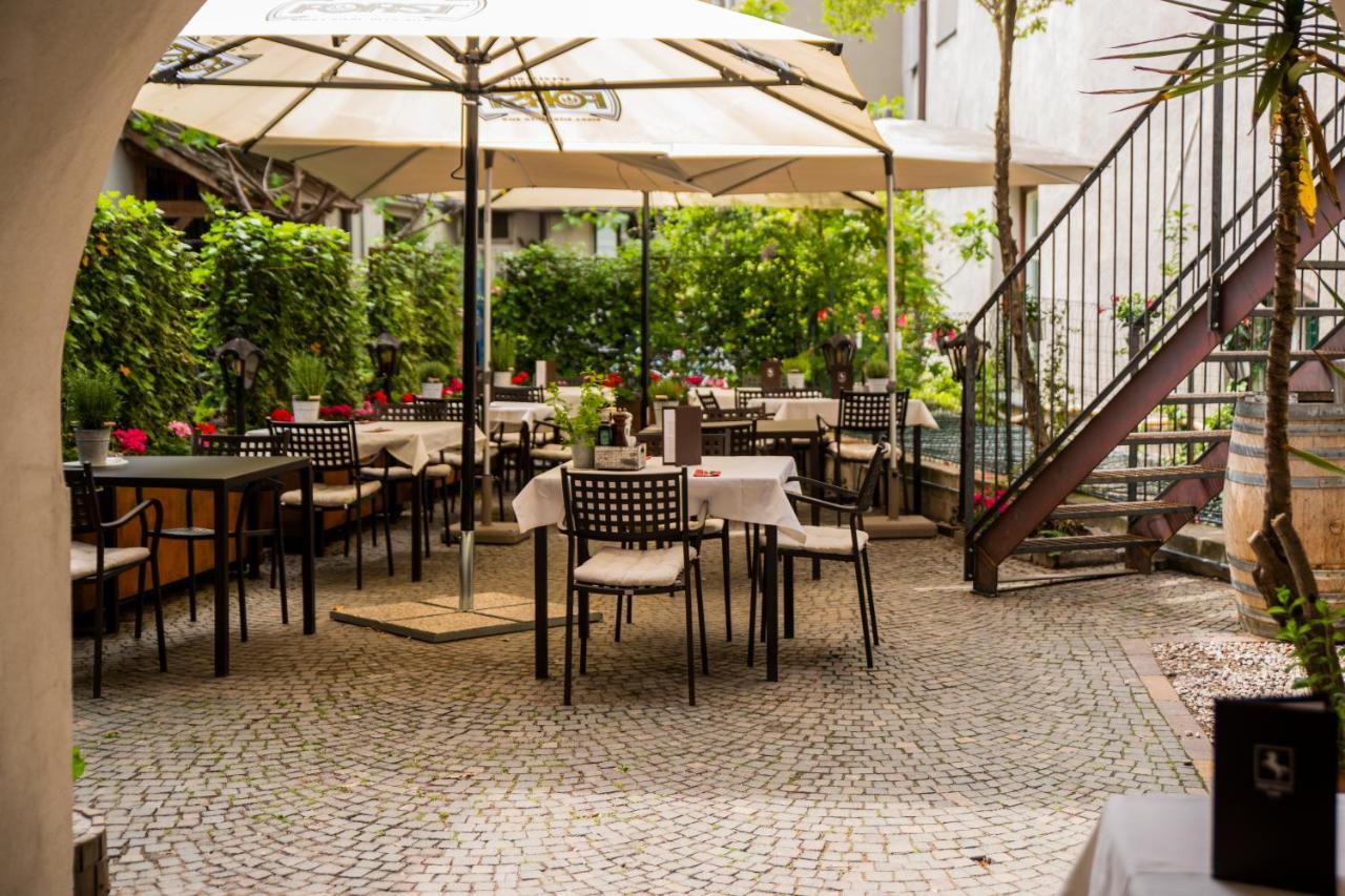 Roessl Bianco B&B&B Merano Exterior foto